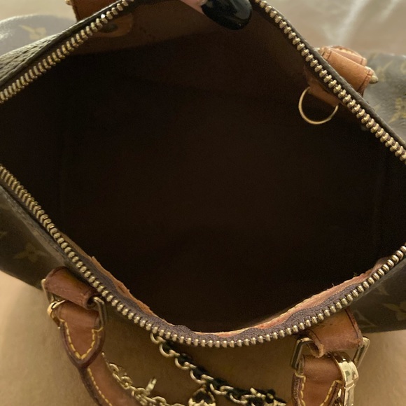 Louis Vuitton Speedy 25 with bag charm - Picture 4 of 6